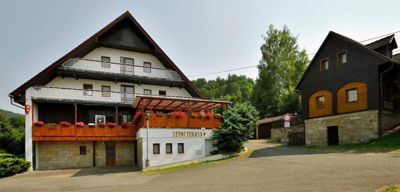 Penzion Kamzik Ceska Kamenice Exterior photo