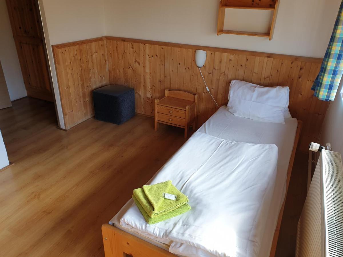 Penzion Kamzik Ceska Kamenice Exterior photo