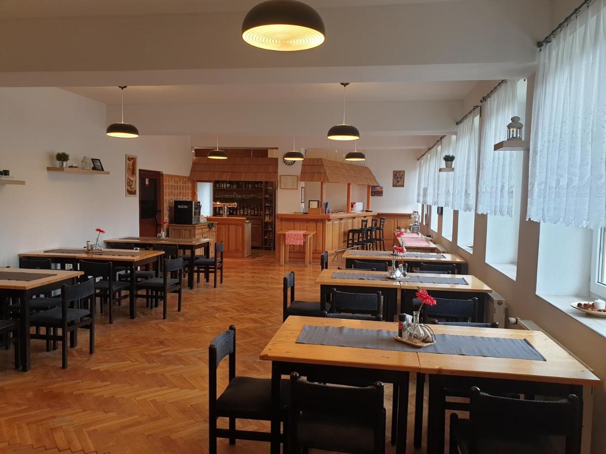 Penzion Kamzik Ceska Kamenice Exterior photo